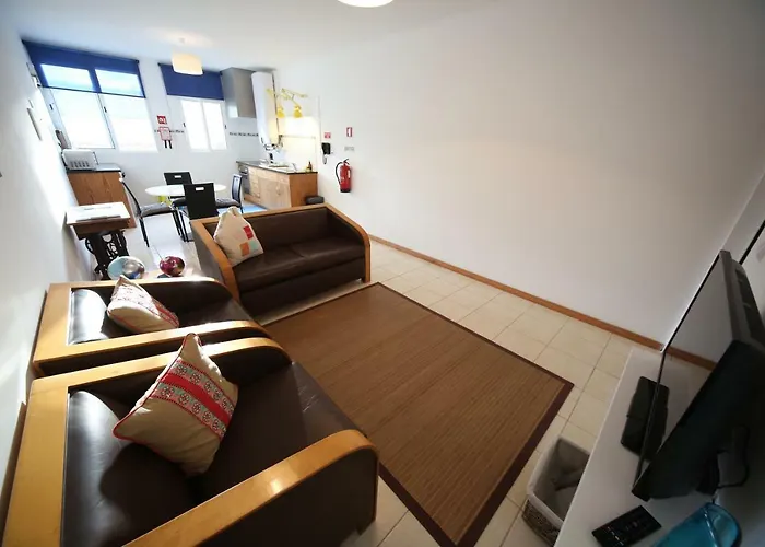 Ap's Do Ponta Delgada