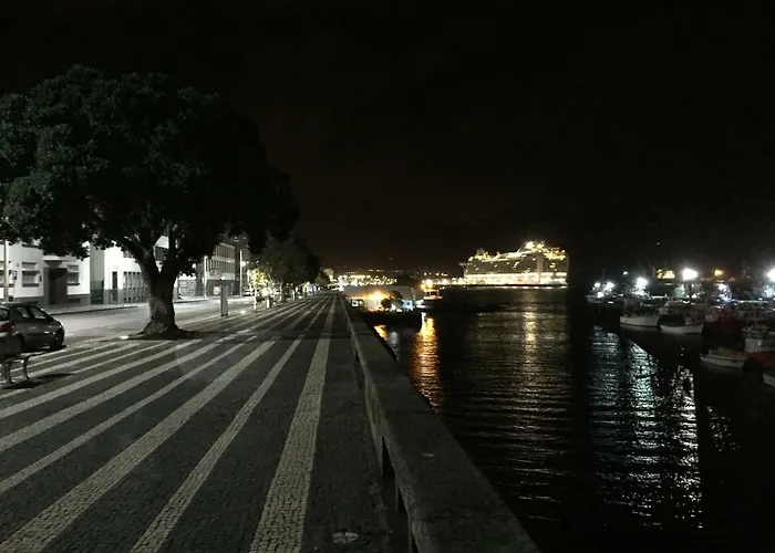 Ap's Do 아파트 Ponta Delgada