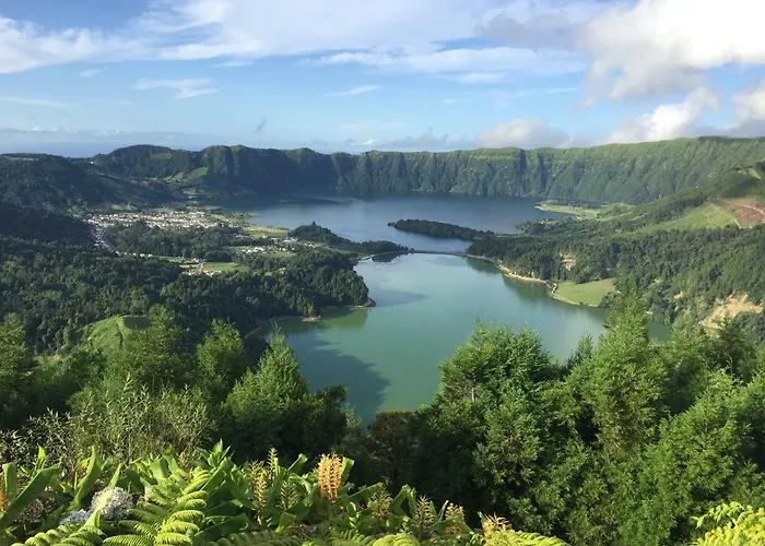Ap's Do Ponta Delgada (Sao Miguel)